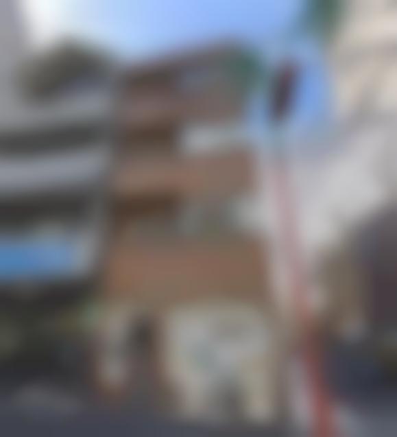  オーナーチェンジ☆商店街沿い☆店舗付き一棟マンション☆