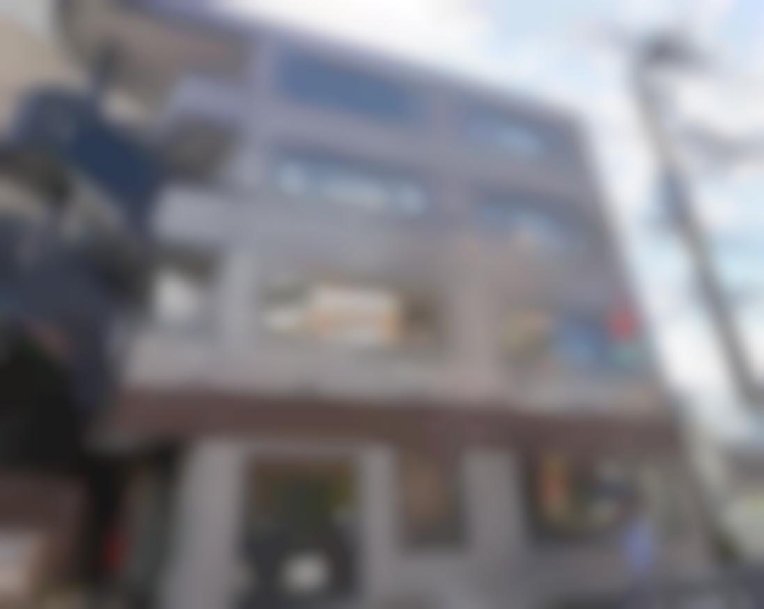 視認性良好☆満室稼働中の一棟売り収益ビル