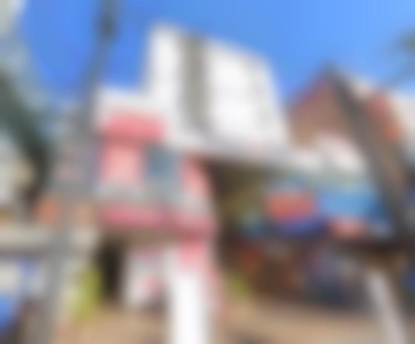 駅前好立地　飲食店の入った一棟売り収益ビル★